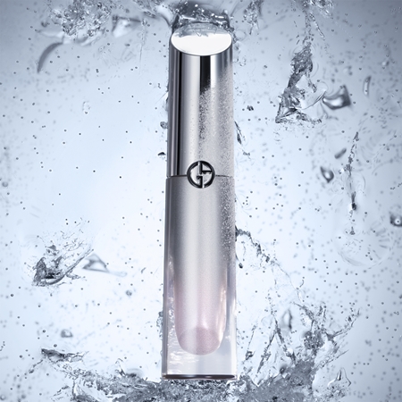 Armani Prisma Glass Icy Plumper gloss para um volume extra