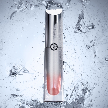 Armani Prisma Glass Icy Plumper gloss para um volume extra