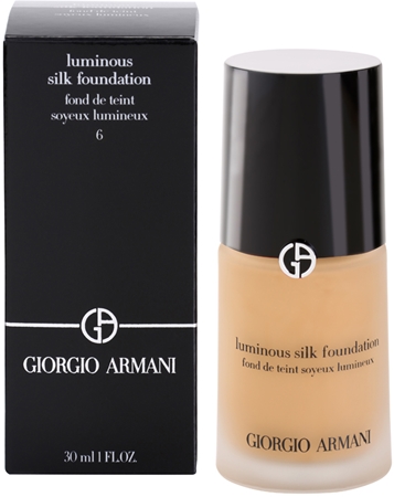 Armani Luminous Silk Foundation Illuminating Foundation