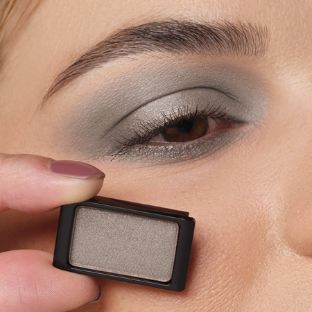 ARTDECO Eyeshadow Pearl senčila za oči za vlaganje v paleto z bisernim sijajem