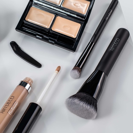ARTDECO Concealer & Camouflage Brush Pinsel für Aufhellen und Camouflage