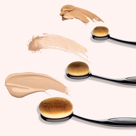 ARTDECO Large Oval Brush Premium Quality pędzel do płynnego make-upu