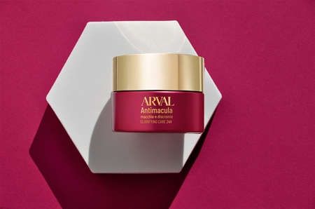 Arval Antimacula Clarifying Care Smoothing Cream with 24-hour protection