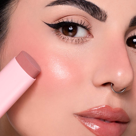 Astra Make-up IDENTISTICK kremasto rumenilo u sticku