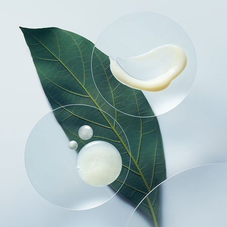 Aveda Botanical Repair™ Strengthening Shampoo strengthening shampoo for damaged hair