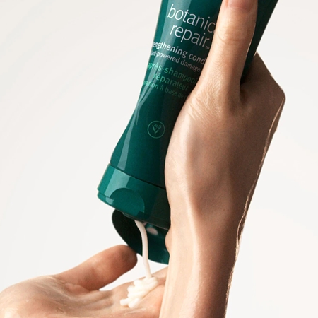 Aveda Botanical Repair™ Strengthening Conditioner posilující kondicionér