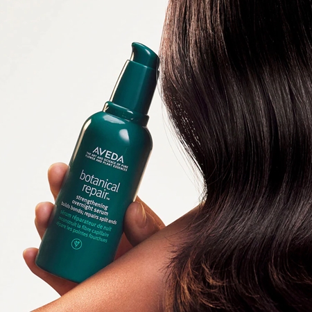 Aveda Botanical Repair™ Strengthening Overnight Serum noční obnovující sérum na vlasy
