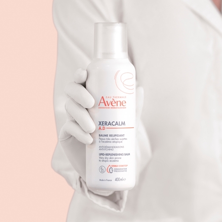 Avène XeraCalm A.D. Lipid-Replenishing Balm baume relipidant pour peaux très sèches et atopiques