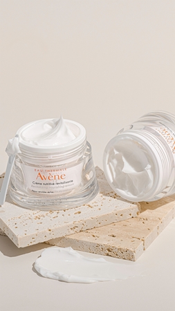 Avène Les Essentiels Revitalizing Nourishing Cream výživný revitalizační krém pro citlivou a suchou pleť