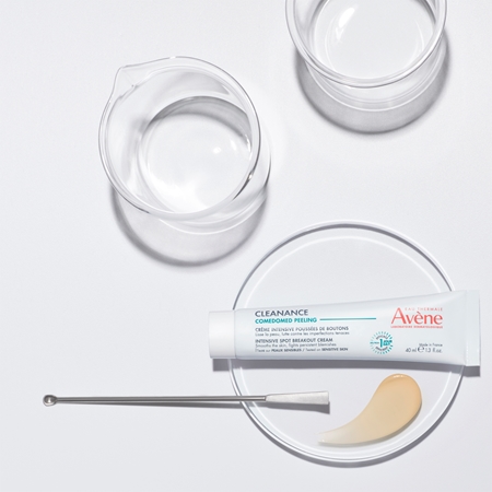 Avène Cleanance Comedomed Peeling crema intensiva para imperfecciones de la piel con acné