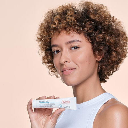 Avène Cleanance Comedomed Peeling crema intensiva para imperfecciones de la piel con acné