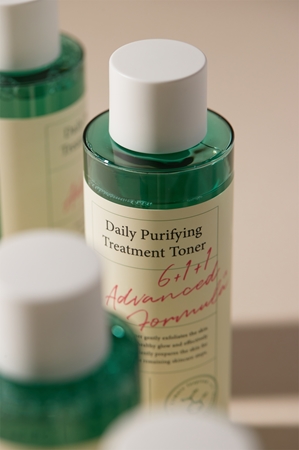 AXIS-Y 6+1+1 Advanced Formula Daily Purifying Treatment Toner Deep-Cleansing Toner with soothing effect