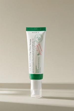 AXIS-Y 6+1+1 Advanced Formula Dark Spot Correcting Glow Serum Regenererende og lysnende serum Til hud med hyperpigmentering