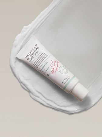 AXIS-Y 6+1+1 Advanced Formula Panthenol 10 Skin Smoothing Shield Cream Light Moisturizing Cream to restore the skin barrier