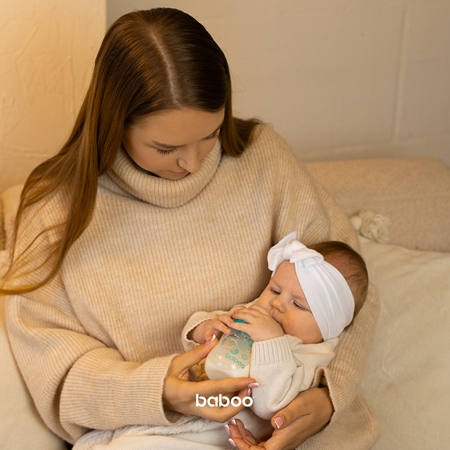 Baboo Anti-colic Glass Feeding Bottle Wide Neck skleněná kojenecká láhev