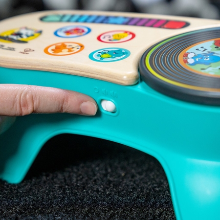Baby Einstein Hape Magic Touch Gramofon DJ Discovery™ musical toy