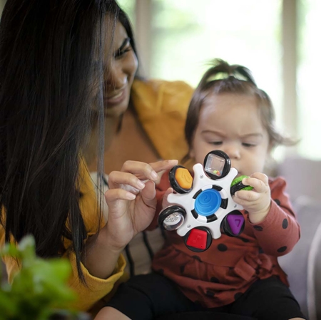 Baby Einstein Curiosity Clutch Twist & Pop activity toy
