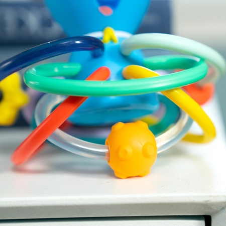 Baby Einstein Opus's Shake & Soothe Teether Toy & Rattle jouet de dentition avec hochet