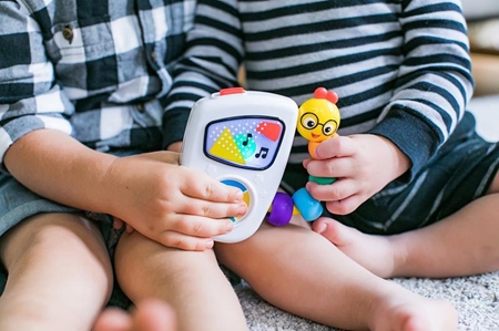 Baby Einstein Take Along Tunes™ музична іграшка
