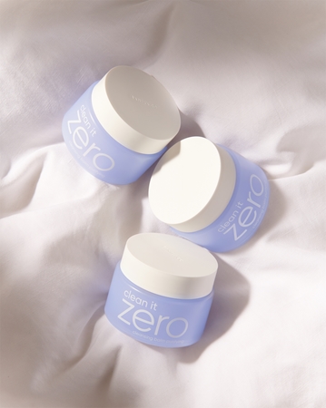 Banila Co. clean it zero Cica-Relief calming baume démaquillant et purifiant pour peaux sensibles et intolérantes