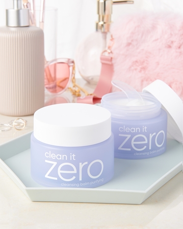 Banila Co. clean it zero Cica-Relief calming baume démaquillant et purifiant pour peaux sensibles et intolérantes