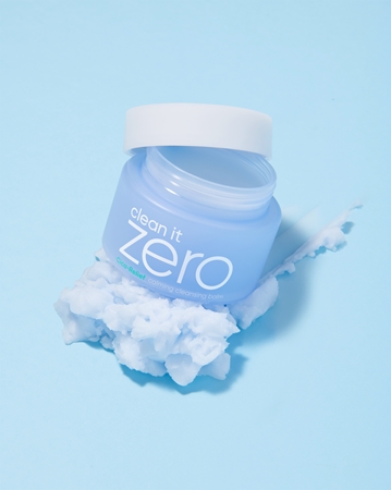 Banila Co. clean it zero Cica-Relief calming baume démaquillant et purifiant pour peaux sensibles et intolérantes