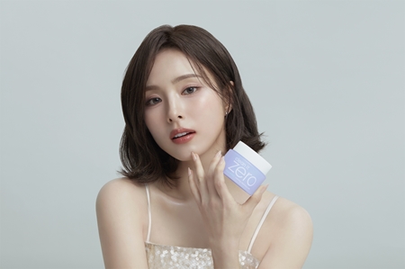 Banila Co. clean it zero Cica-Relief calming baume démaquillant et purifiant pour peaux sensibles et intolérantes