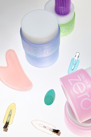 Banila Co. clean it zero Cica-Relief calming baume démaquillant et purifiant pour peaux sensibles et intolérantes