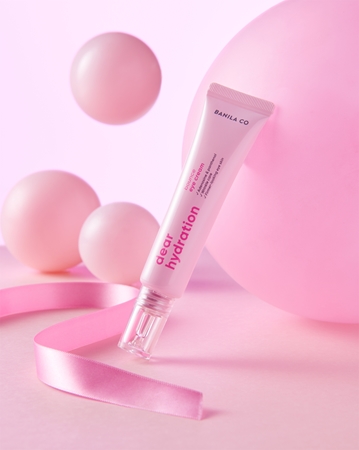 Banila Co. dear hydration bounce eye cream ανανεωτική κρέμα ματιών για την αντιμετώπιση του πρηξίματος και των μαύρων κύκλων
