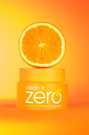 Banila Co. clean it zero Mandarin-C™ brightening balzamas makiažui valyti skaistinamojo poveikio