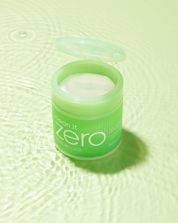 Banila Co. clean it zero Green Peel Toner Pad blazinice za piling lica za masno i problematično lice