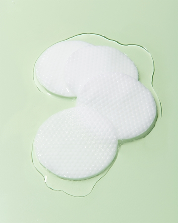 Banila Co. clean it zero Green Peel Toner Pad blazinice za piling lica za masno i problematično lice