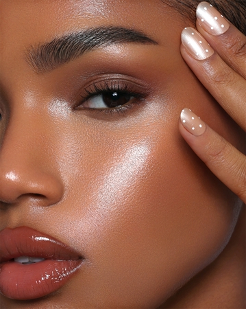 Barry M Glass Skin Cream Highlighter in a stick