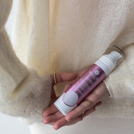 BasicLab Dermocosmetics Esteticus intenzívne regeneračné sérum s ceramidmi