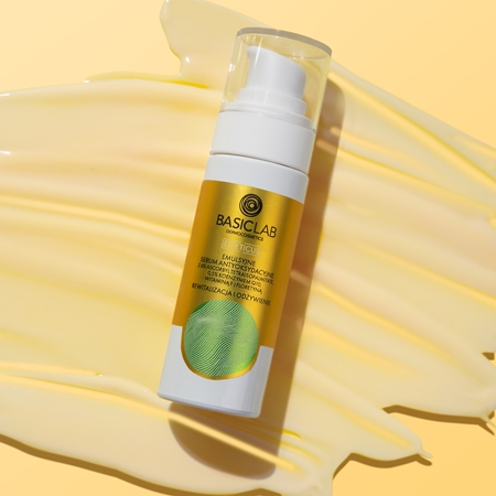BasicLab Dermocosmetics Esteticus émulsion revitalisante visage aux effets antioxydants