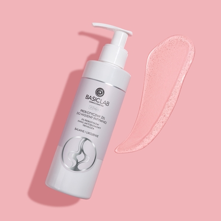 BasicLab Dermocosmetics Intimis rauhoittava intiimihygieniageeli sisältää prebiootteja