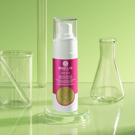 BasicLab Cosmetology Esteticus sérum com tom da pele contra a vermelhidão da pele