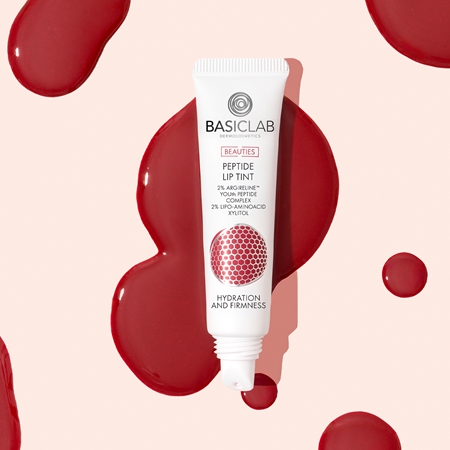 BasicLab Dermocosmetics Beauties glänzender Lippenbalsam mit Peptiden