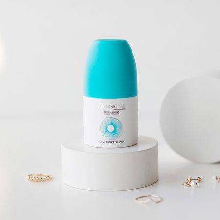 BasicLab Dermocosmetics Anti-Perspiris Deoroller mit 24-Stunden-Schutz