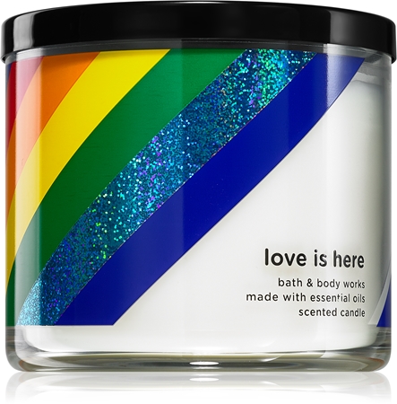 Bath & Body Works Love is Here vonná svíčka
