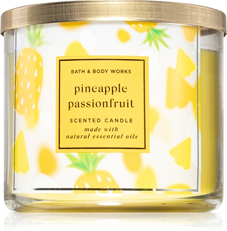 Bath & Body Works Pineapple Passionfruit vonná svíčka