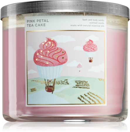 Bath & Body Works Pink Petal Tea Cake vonná svíčka