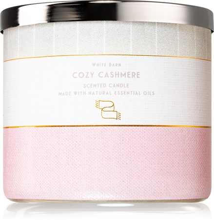 Bath & Body Works Cozy Cashmere scented candle II.