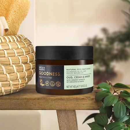 Baylis & Harding Goodness Oud, Cedar & Amber пілінг з вмістом солі для тіла