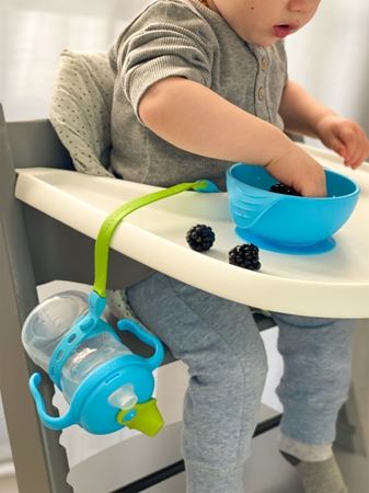 b.box Spout Cup hrnček s držadlami