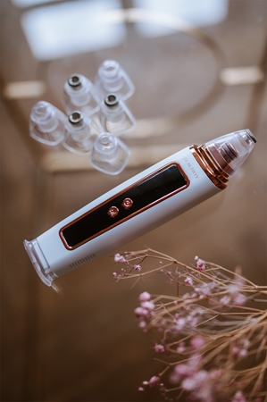 Beautifly B-Derma Ice mikrodermabrazívny prístroj na teplú a studenú terapiu