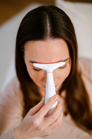 Beautifly LumaLift Pro LED massage device for the face and body