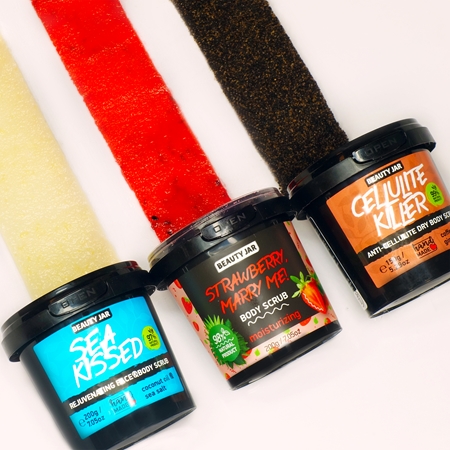 Beauty Jar Sea Kissed απολέπιση για πρόσωπο και σώμα με θαλασσανινό αλάτι