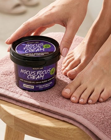 Beauty Jar Hocus Focus intensiv nährende Creme für Füssen