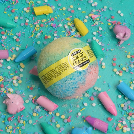 Beauty Jar Box Of Crayons Bath Bomb with almond oil
